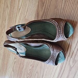 True Religion Wedges, size 8